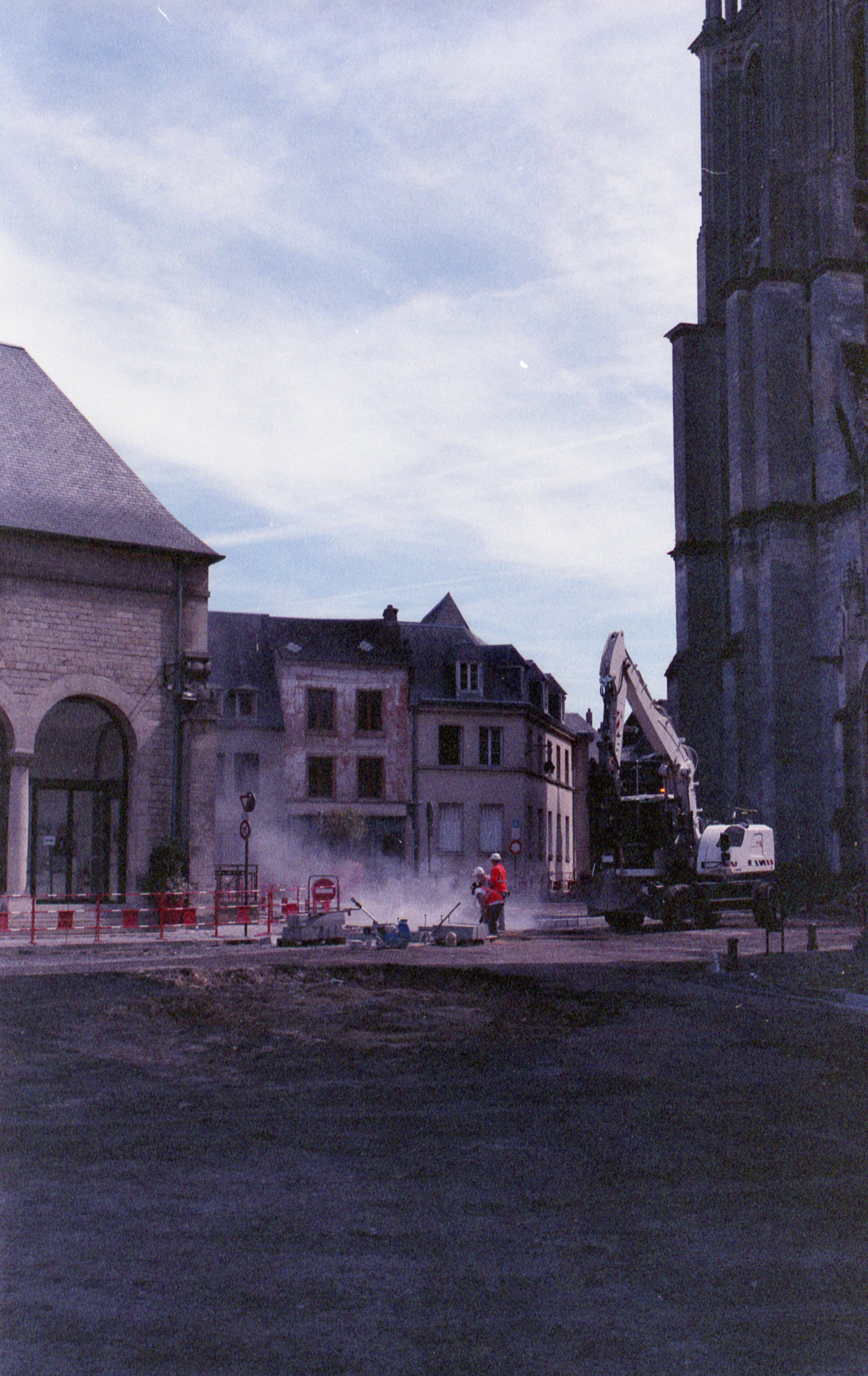 Analog - Photo 3