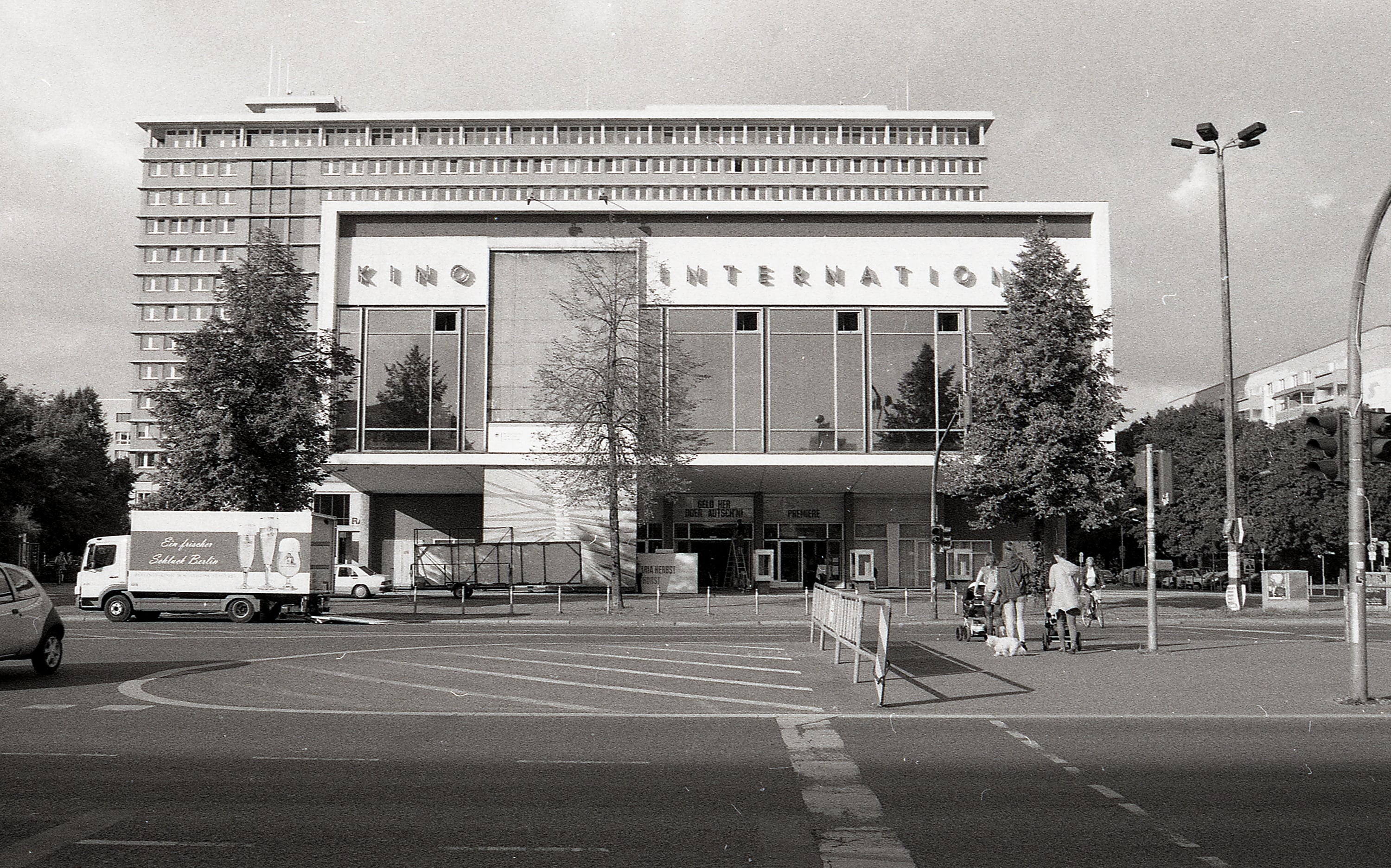 Analog - Photo 17