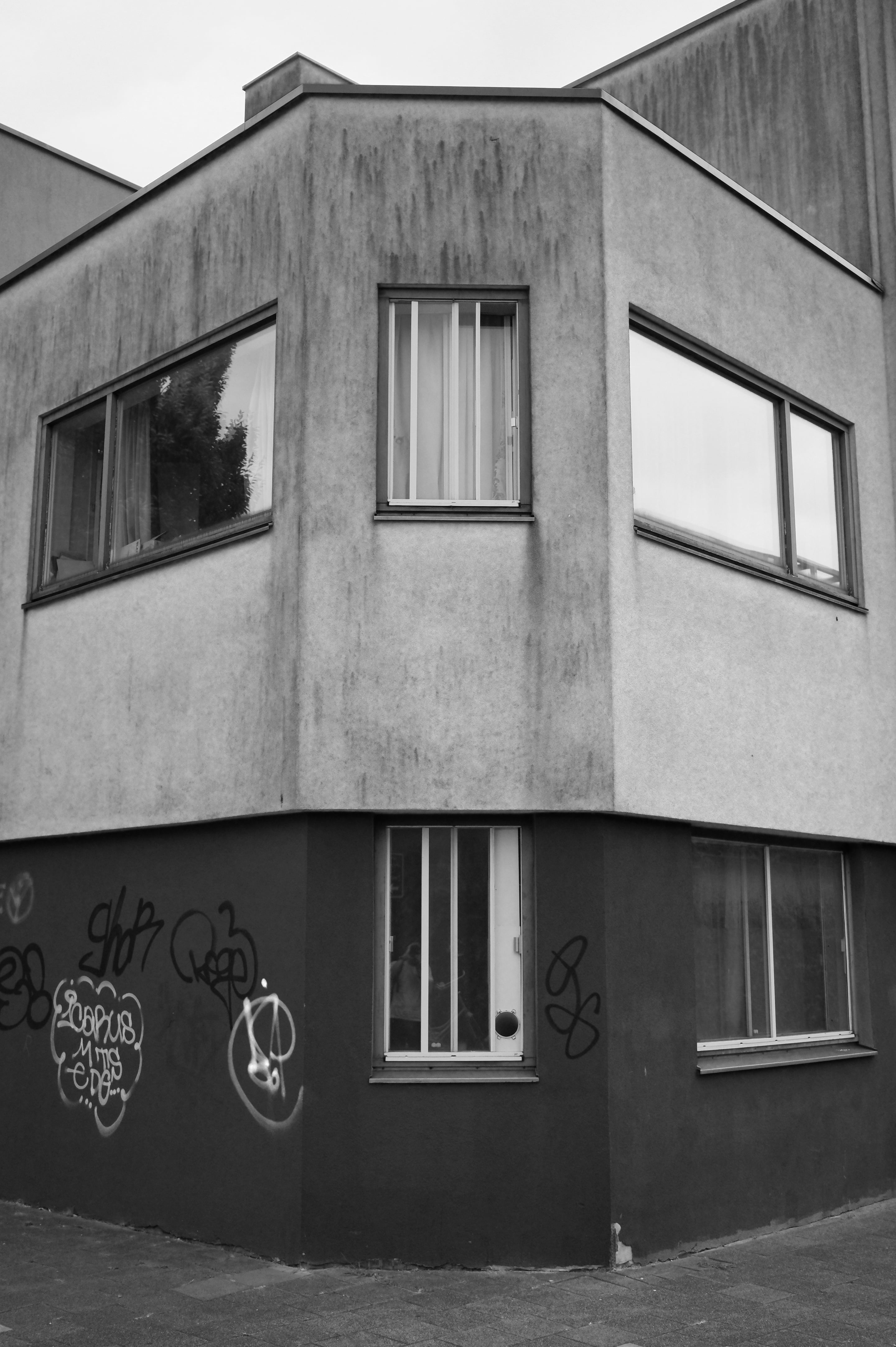 Tilburg - Photo 13